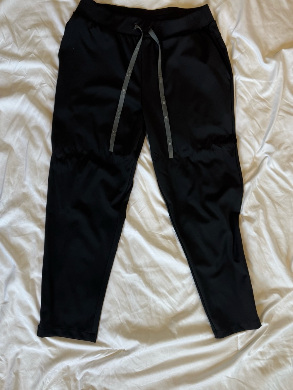 Figs Scrub Pants FORM X 
Tena Slim Tapered Scrub Pant Large